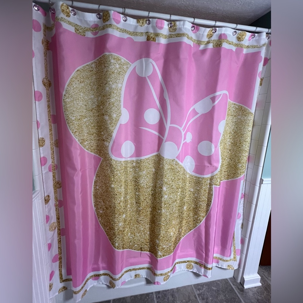 Minnie Mouse pink shower curtain